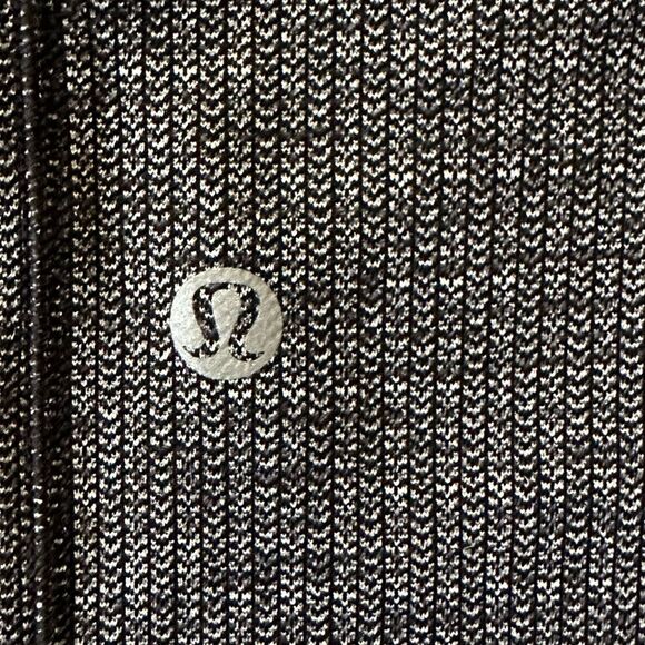 Like new Lululemon Speed Up High Rise HR size 4 pockets full length - Picture 5 of 7